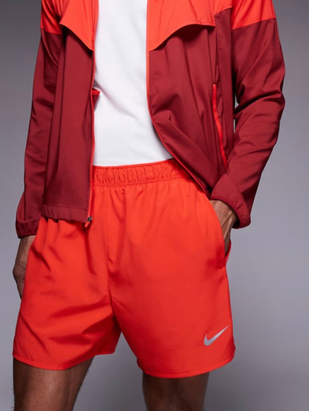 Nike Mens Challenger Short Standard Fit 5" Length Red